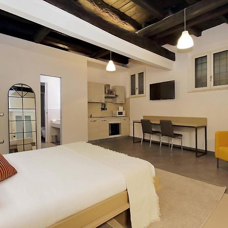 Trastevere Suites & Spa Рим Екстериор снимка