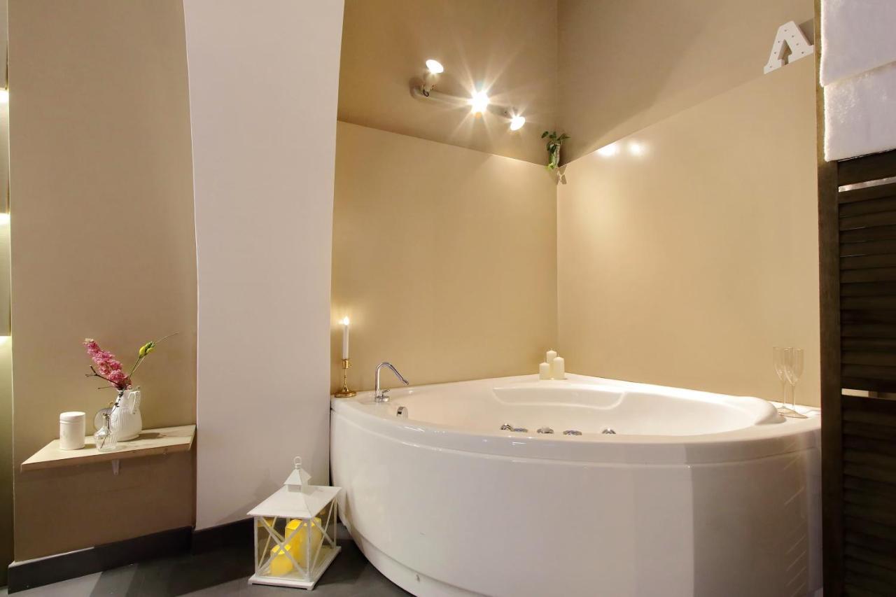 Trastevere Suites & Spa Рим Екстериор снимка