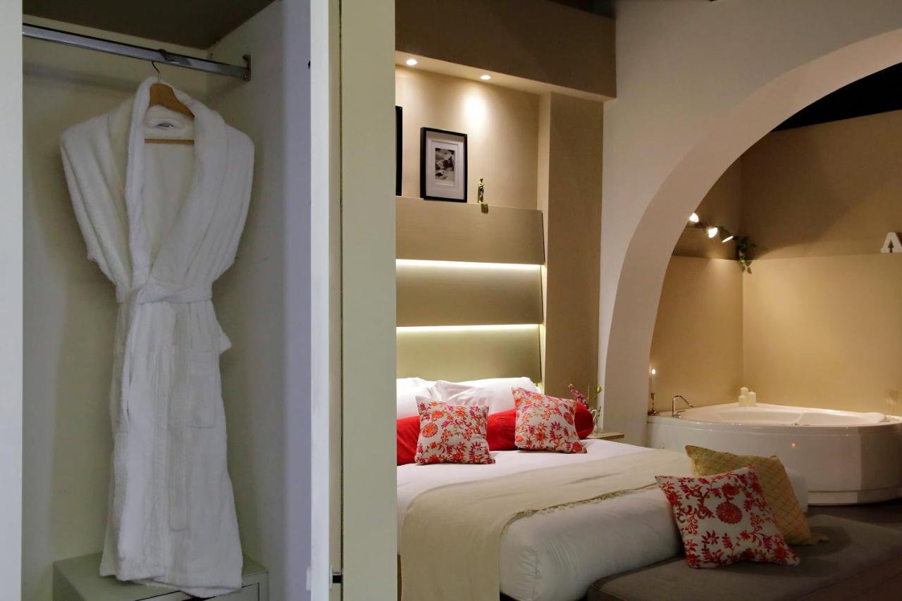 Trastevere Suites & Spa Рим Екстериор снимка