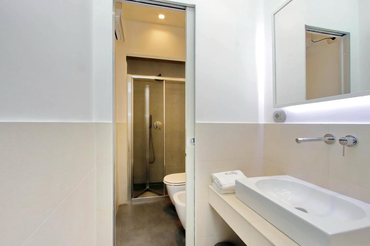 Trastevere Suites & Spa Рим Екстериор снимка
